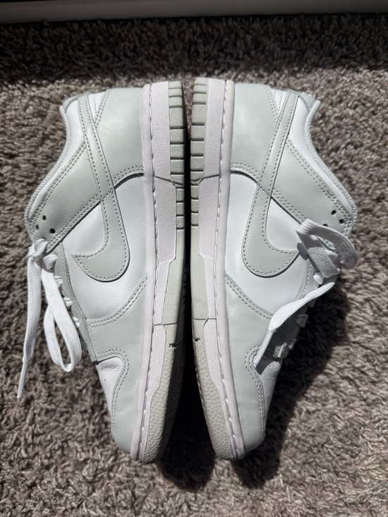 Nike Dunk Low - Picture 6 of 11